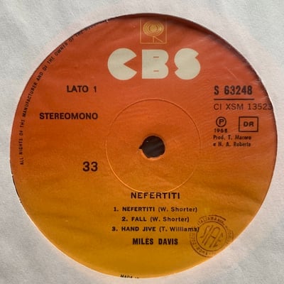 Miles Davis - Nefertiti picture 3