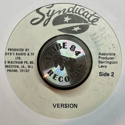 Barrington Levy - Keep On Knocking picture 2