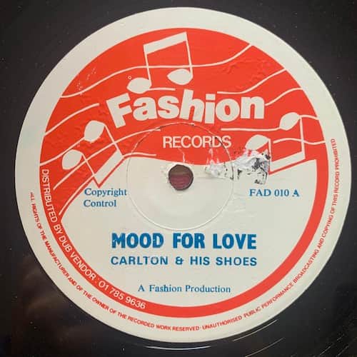 Carlton And The Shoes – Mood For Love