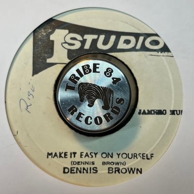 Dennis Brown - Make It Easy On Yourselfpicture