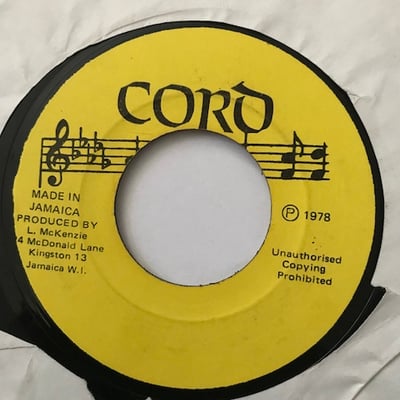 The Mighty Diamonds - Tell Me What Is Wrong picture 2
