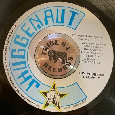 Gregory Isaacs - Dim Your Lights picture 2