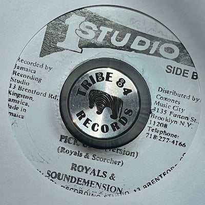 The Royals - Pick Up The Pieces picture 2