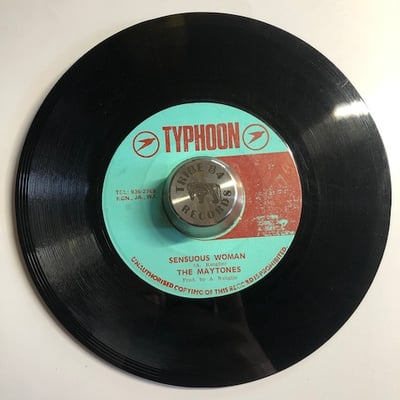 The Maytones - Sensuous Woman picture 2