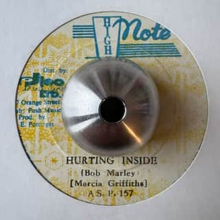 Marcia Griffiths, The Revolutionaries – Hurting Inside / Version