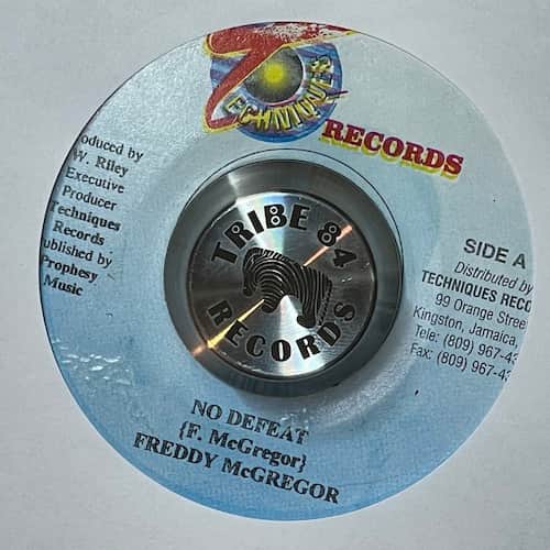 Freddie McGregor – No Defeat
