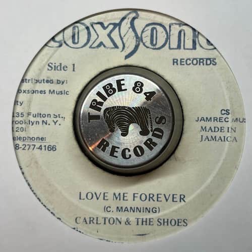 Carlton And The Shoes – Love Me Forever