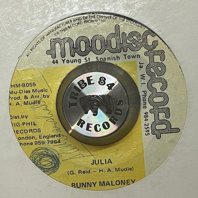Bunny Maloney - Lady Of Magic / Julia picture 2