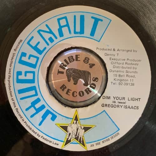 Gregory Isaacs – Dim Your Lights