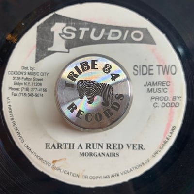 The Silvertones - Earth A Run Red picture 2