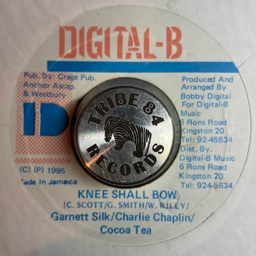 Garnett Silk, Charlie Chaplin, Cocoa Tea – Knee Shall Bow