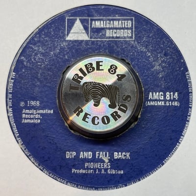 The Pioneers - Long Shot / Dip And Fall Back picture 2