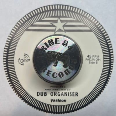Harry Chapman, The Dub Organiser - Free Up The Herb / The Saint picture 2