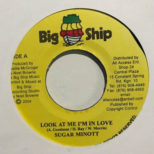 Sugar Minott – Loot At Me I'm In Love