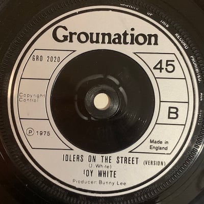 Joy White - Idlers On The Street picture 2