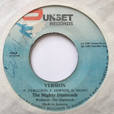 The Mighty Diamonds - Half Pound picture 2