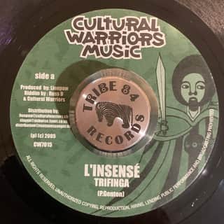 Trifinga, Dennis Lloyd – L'insense / My God First