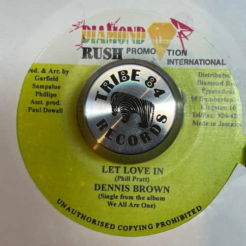 Dennis Brown – Let Love In