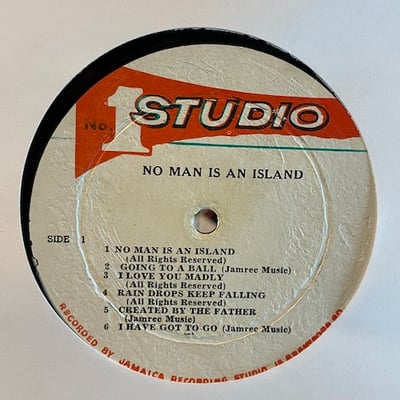 Dennis Brown - No Man Is An Island picture 4