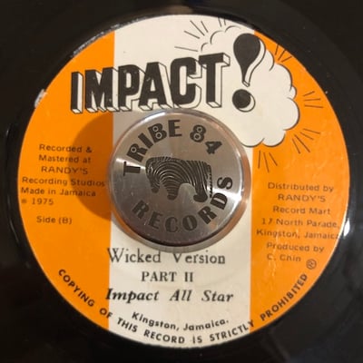 Leonard Dillon - Them A Wicked picture 2