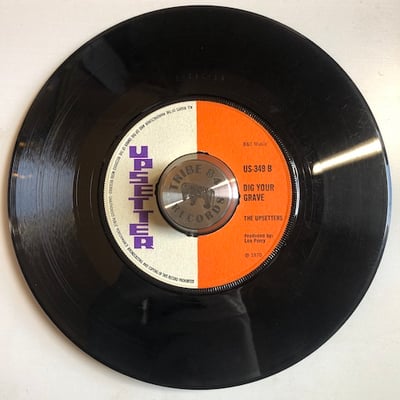 The Upsetters - Upsetting Station / Dig Your Grave picture 4