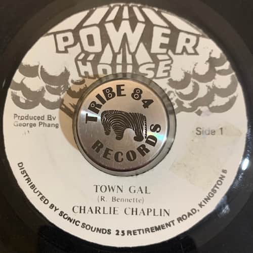Charlie Chaplin – Town Gal