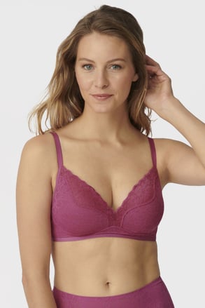 Sutien Triumph Fit Smart întărit, fără balene Sutien Triumph Fit Smart întărit, fără balene