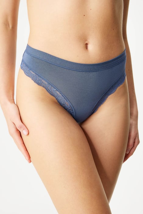 Tanga Amelia Tanga Amelia