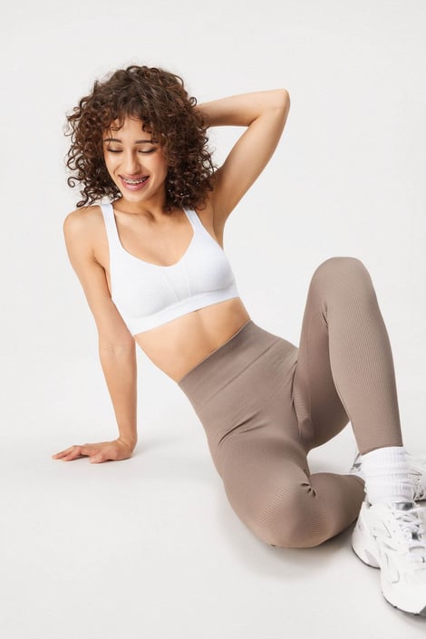 Sutien sport Triumph Triaction Energy Lite alb