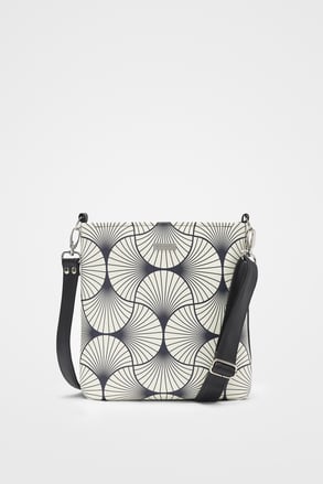 Dara bags Daisy FAN Cream crossbody női táska