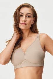 Eloisa bélelt melltartó merevítő nélkül