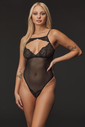 Body erotic Veronique