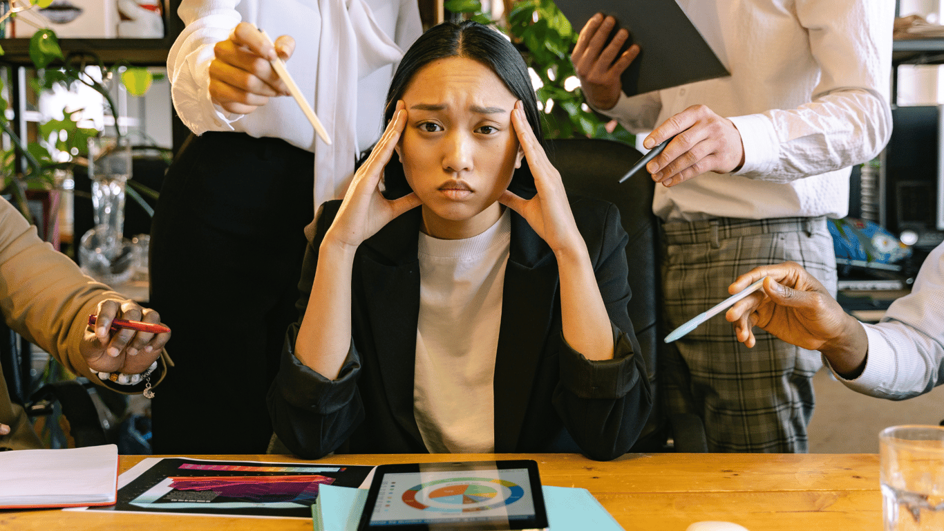3-psychology-employee-monitoring-pitfalls-1.png
