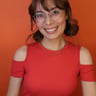 Isa Quiros, stand-up comedian