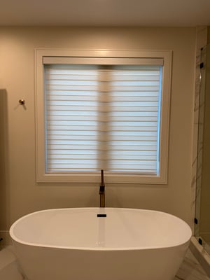 Soft & Airy Bathroom Retreat – Cellular Shade
