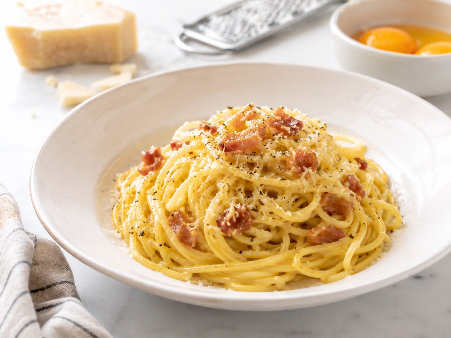 Espaguetis a la carbonara