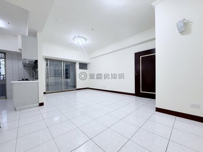 永信建設∣永信國∣德賢商圈∣大三房車位 照片 4