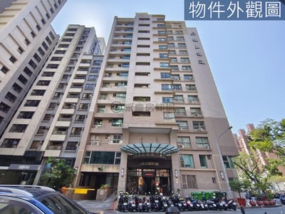 左營【R14巨蛋捷運站商圈】典雅三房 近富國公園 照片 3