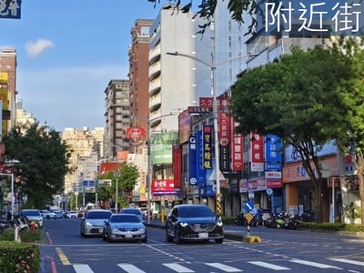 農十六凹子底明誠路上精華文市透店 照片 16