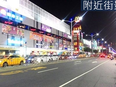 捷運中央公園大地坪特商二邊間正3樓精華透店 照片 3