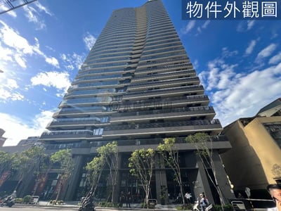 高雄CBD中正金融商圈捷運商辦平車 照片 2