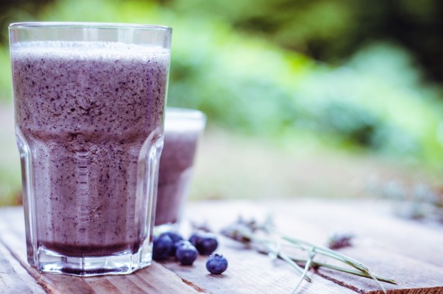 Great-Edibles-Recipe-Blueberry-Smoothie-Weedist-640x424