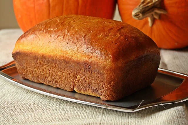 Great-Edibles-Recipes-Pumpkin-Gingerbread-Weedist-640x426