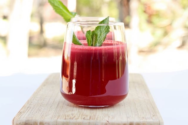 247 Easy Marijuana Edibles Recipes to Make at Home 144 Healing-Recipes-Cancer-Carrot-Ginger-Beet-Juice-The-Leaf-Online1
