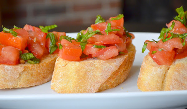 bruschetta-cannabis-vegan