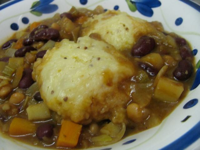 veggie-casserole-with-dope-dumplings