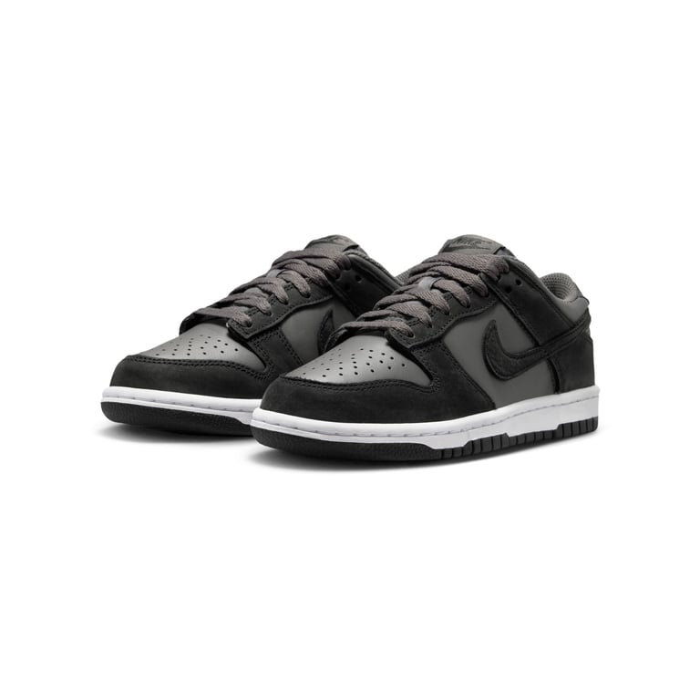 Ghete Nike Dunk Low SE