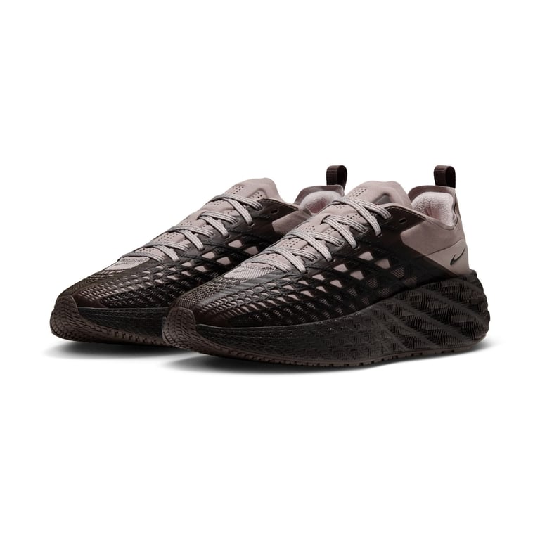 Кроссовки Nike Ava Edge