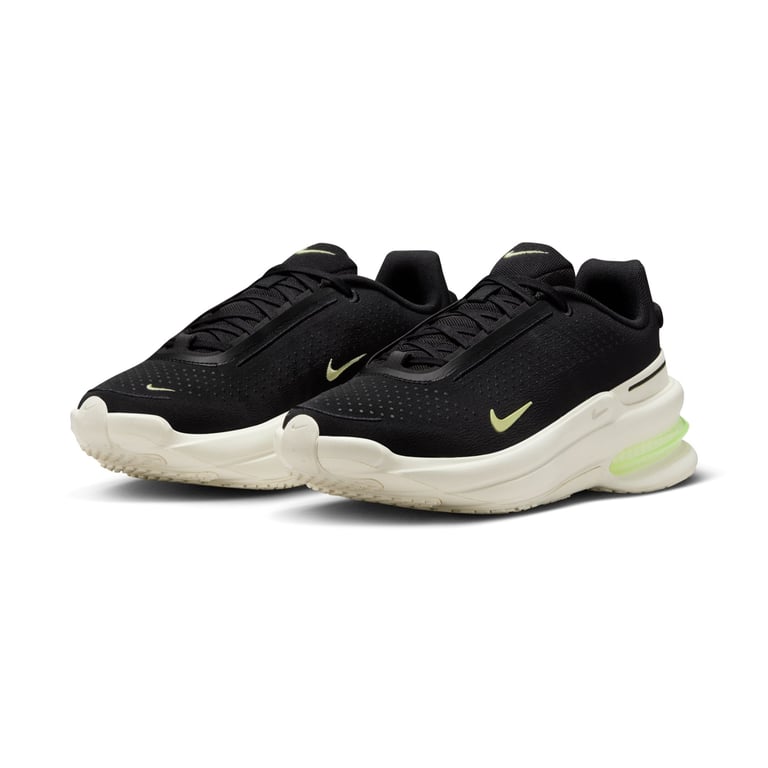Adidași Nike Air Zoom Upturn SC