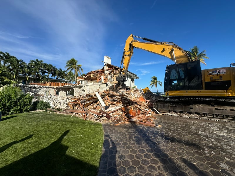 Two-story home demolition in progress in Fort Lauderdale Beach, 2025